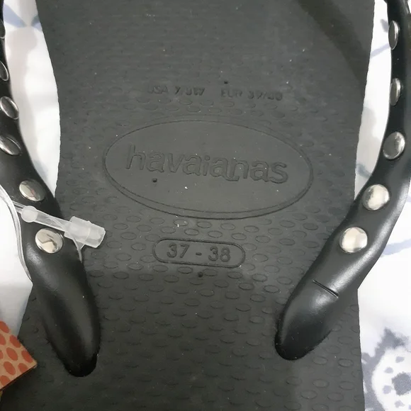 Havaianas Slim Silver Metal Logo 37-38 🩴🤍 - Picture 3 of 5